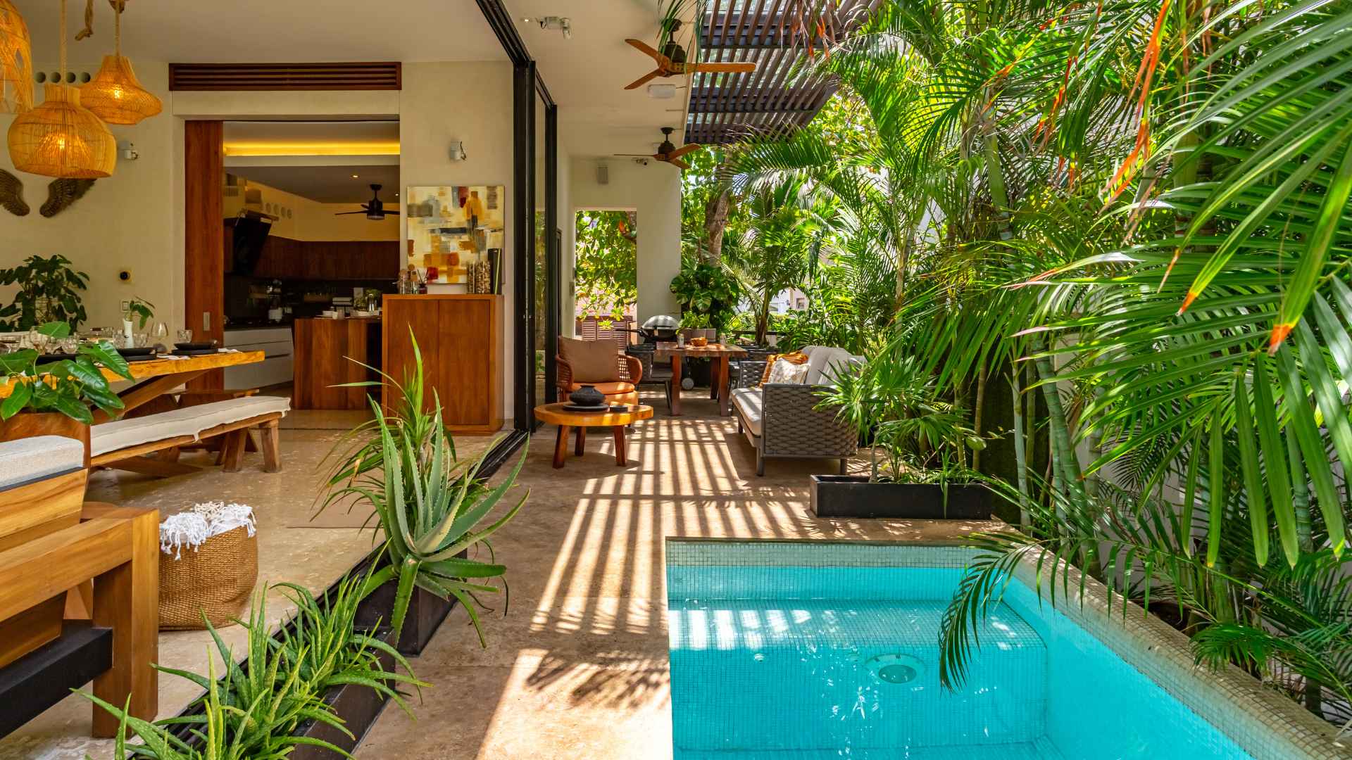 Casa de las Estrellas - Playa del Carmen