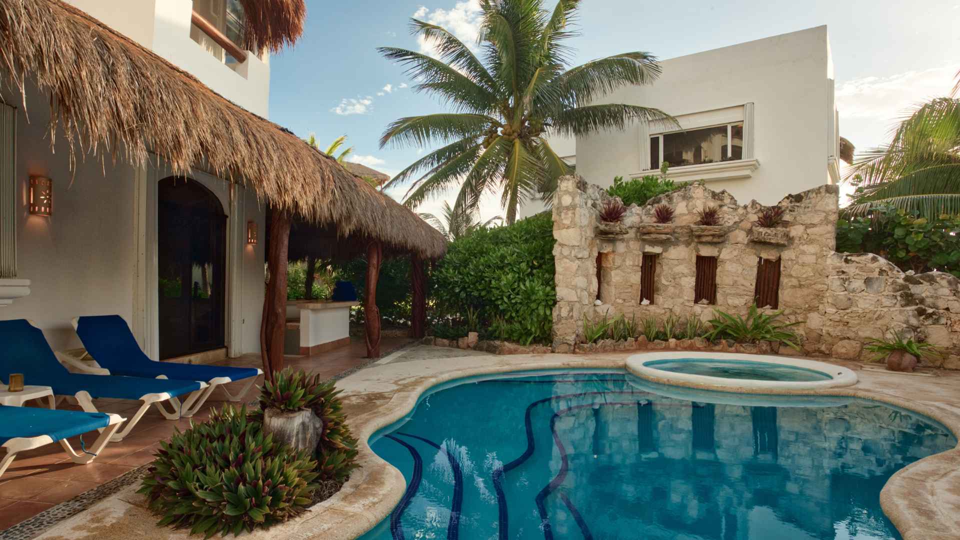 Hacienda del Secreto Estate - Riviera Maya