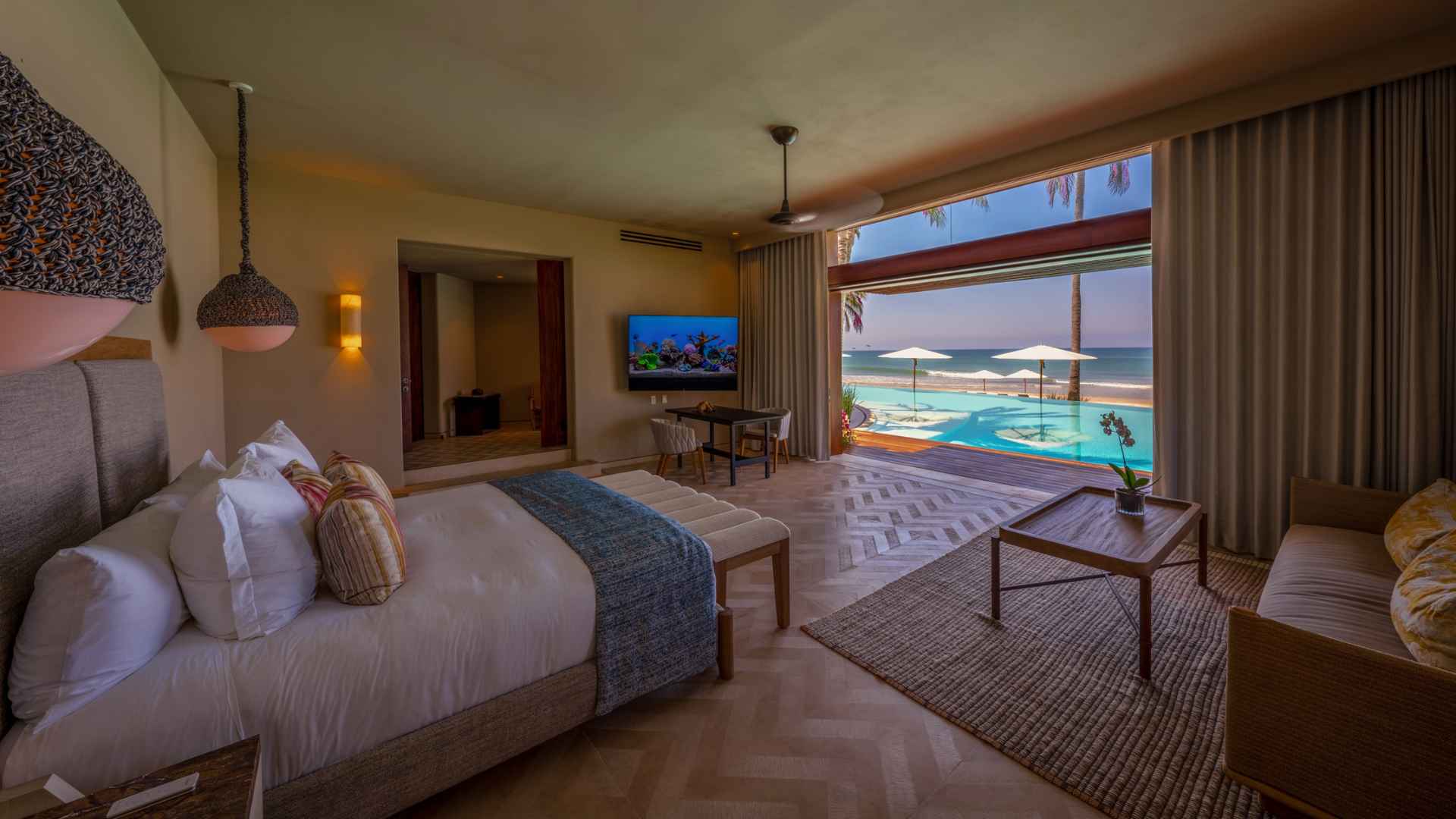 Akama - Punta Mita