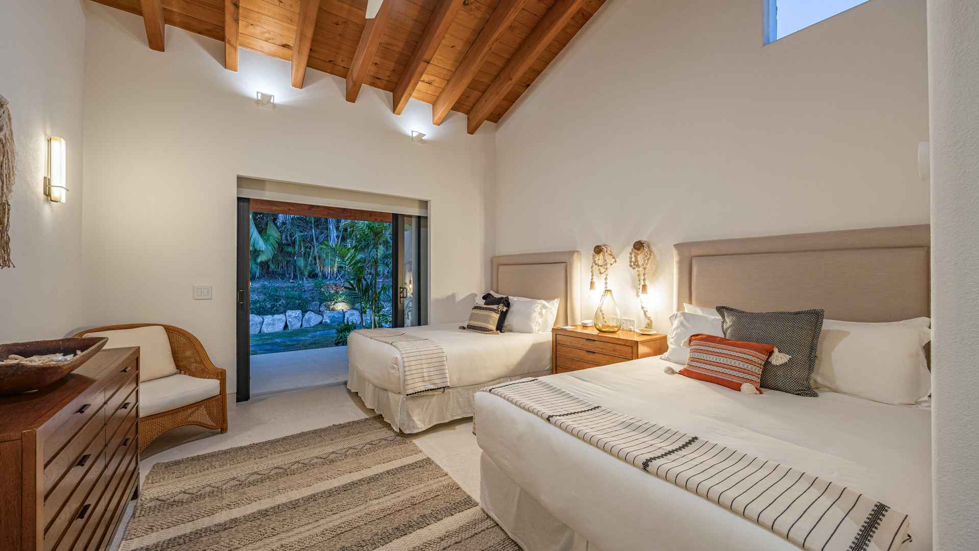 Lagos 16 - Punta Mita