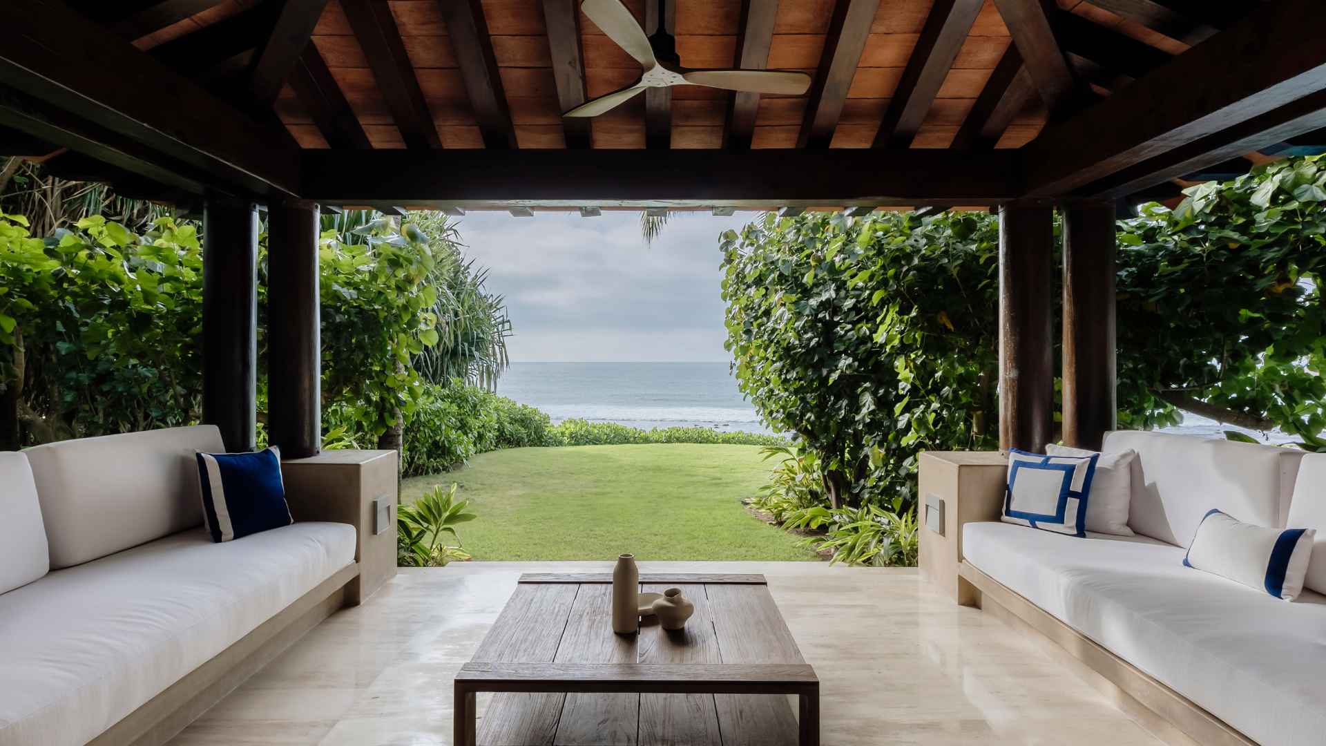 Casa Entre Rocas - Punta Mita