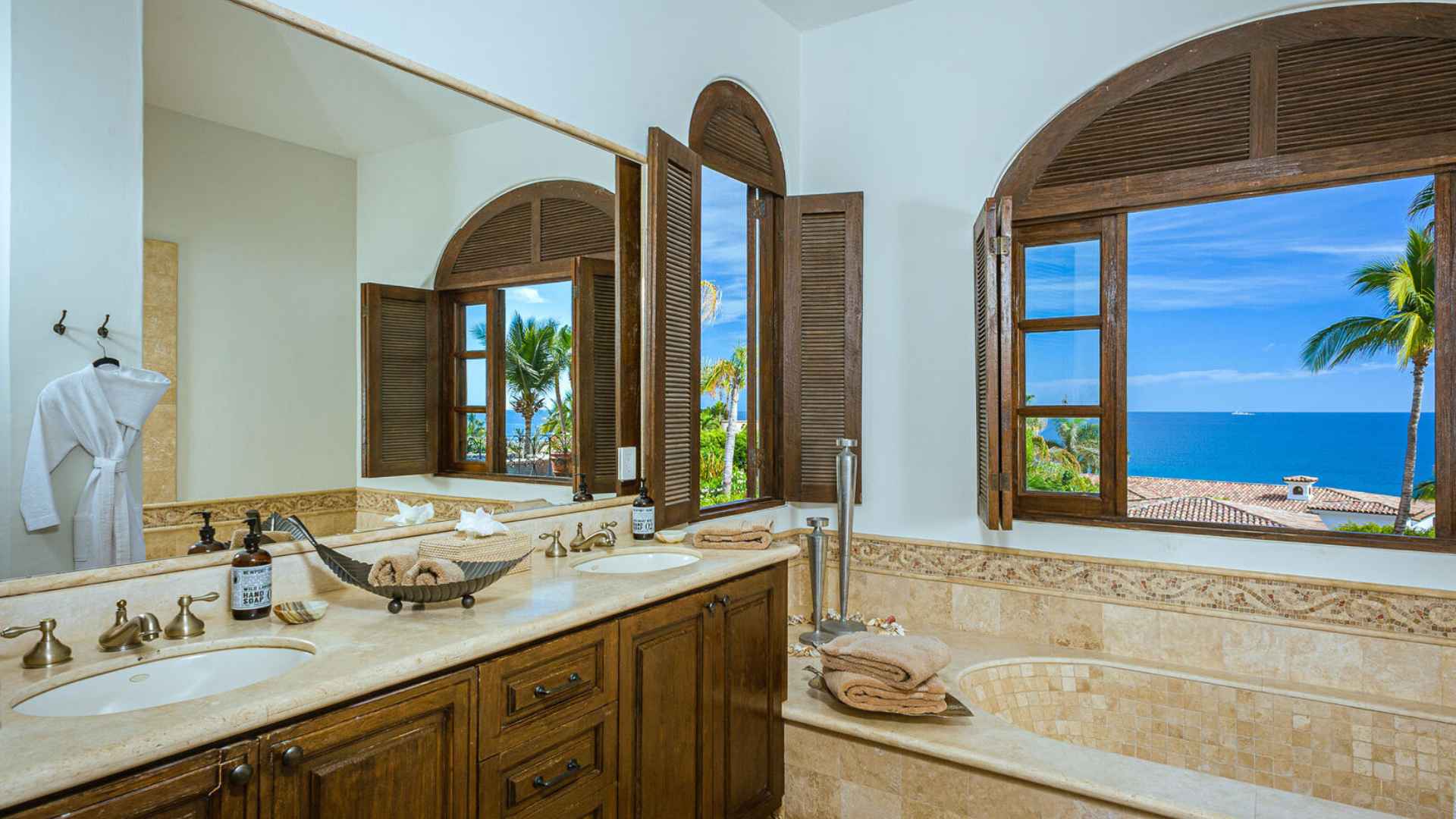 Casa de las Risas - San Jose del Cabo