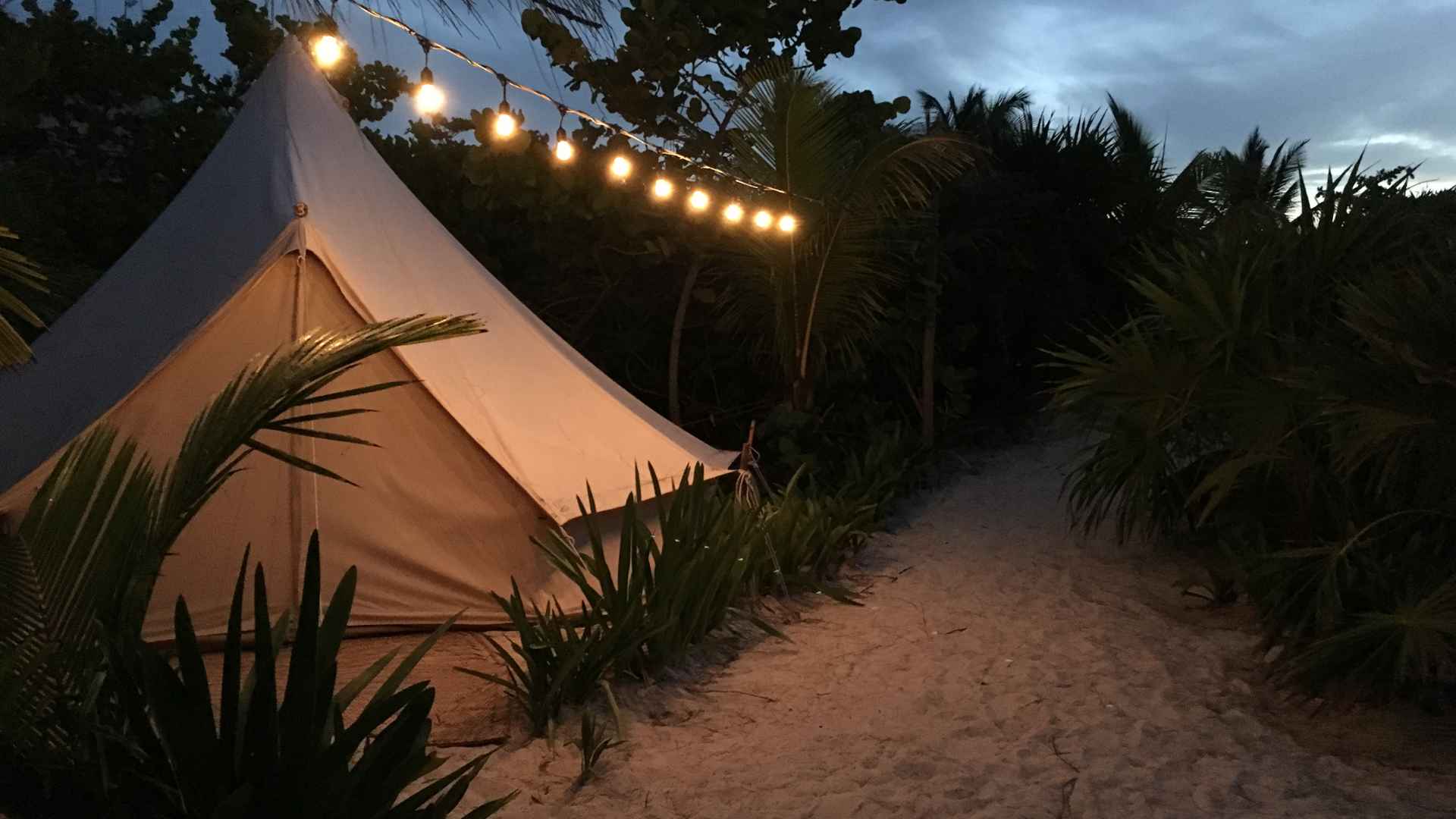 Casa Maya Kaan & Mariposa Bell Tents - Riviera Maya