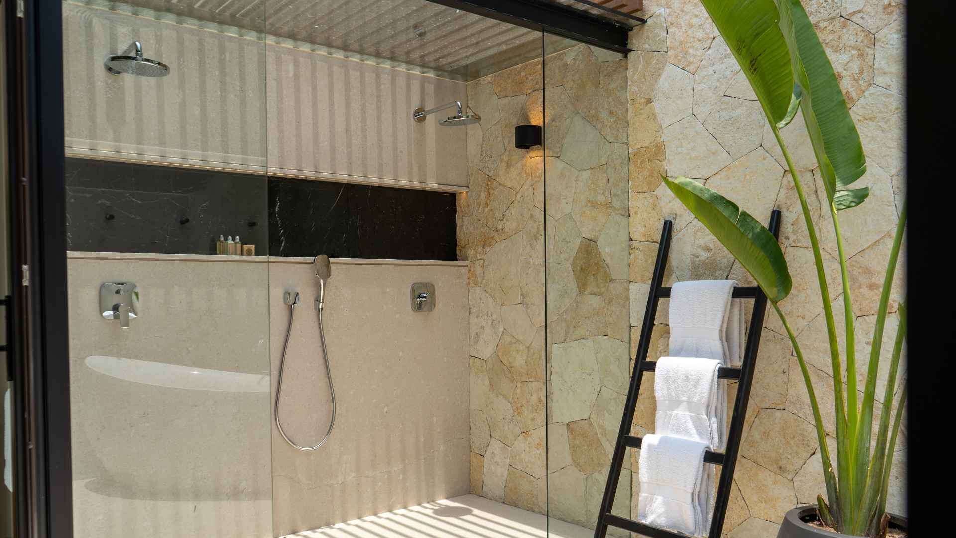 Lagos 16 - Punta Mita