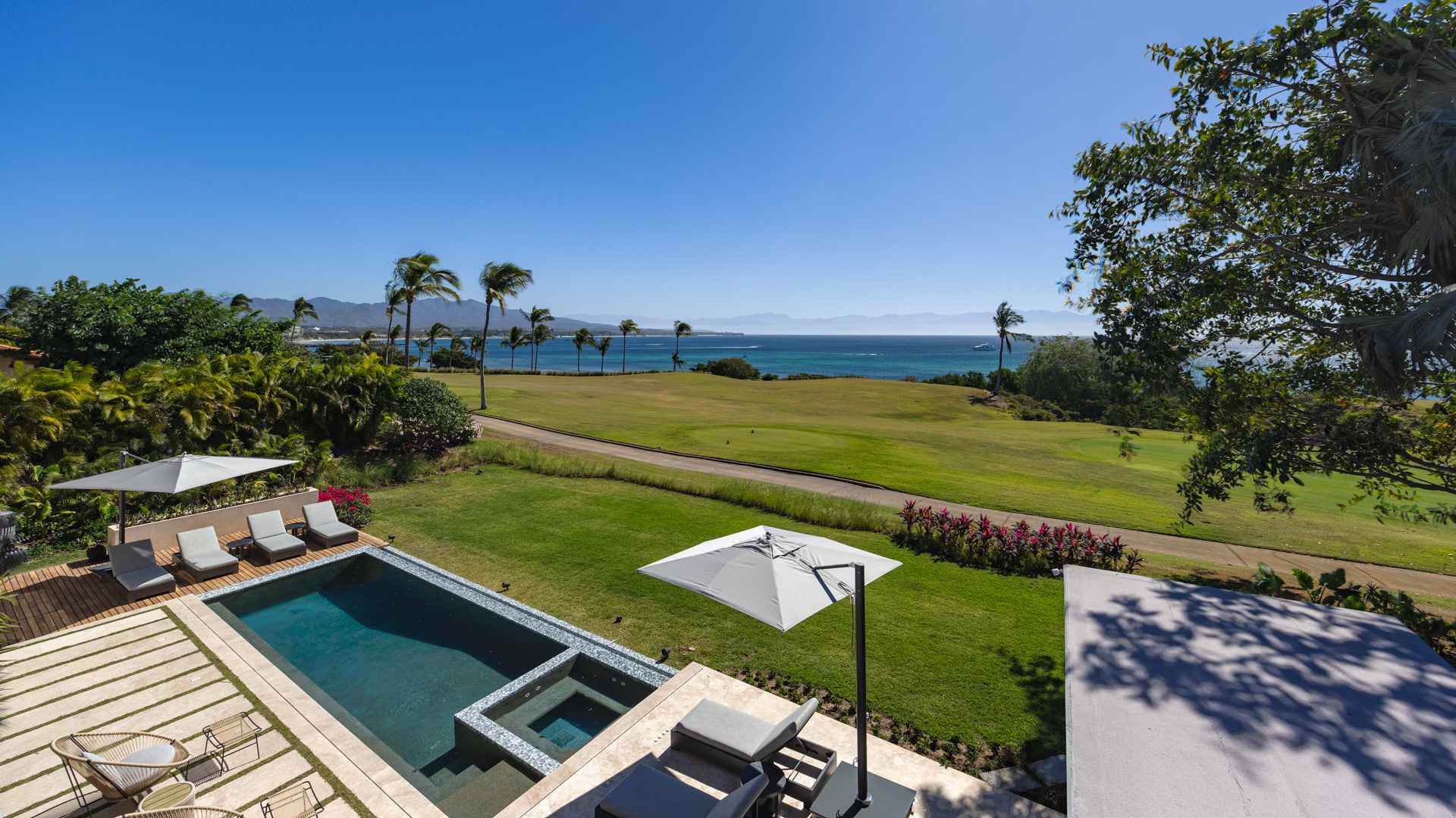 Lagos 11 - Punta Mita