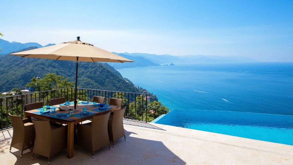 Villa Santa Cruz’s pool overlooking the Pacific Ocean in Puerto Vallarta.